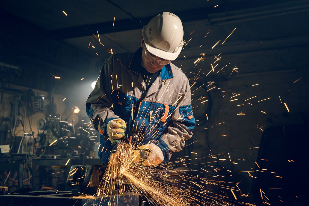 Metallbearbeitung mit dem Winkelschleifer